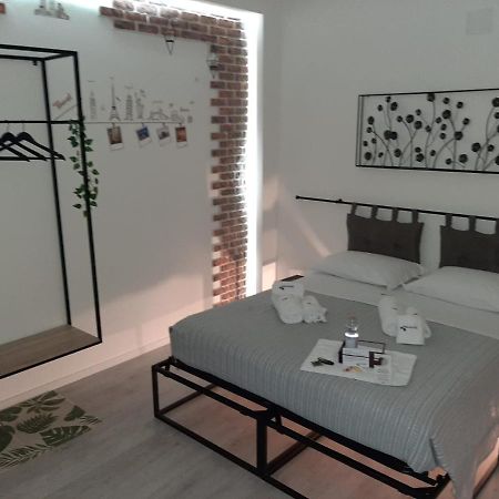 Dame Crotone Bed & Breakfast Екстериор снимка